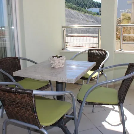 Nely Apartmán
