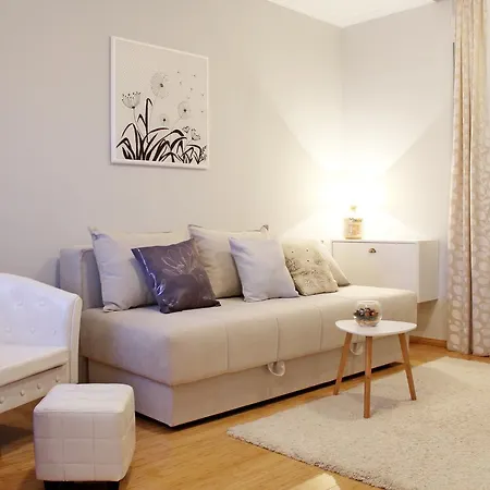 Nely Apartmán