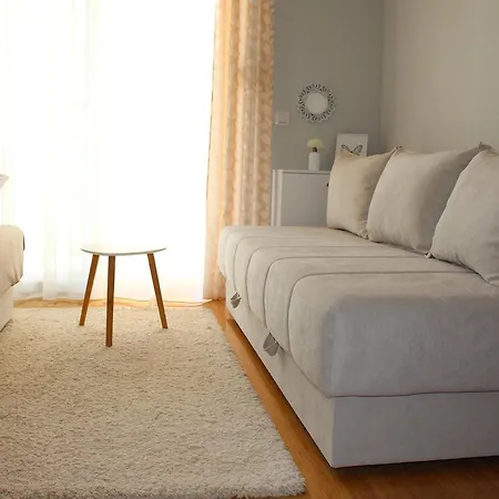 Nely Apartmán *